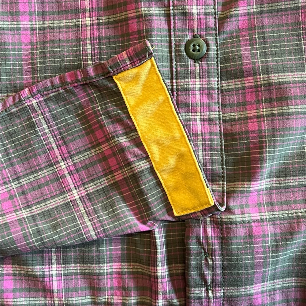 Duluth Trading Co Pink and Gray Plaid Shirt - Picture 6 of 7